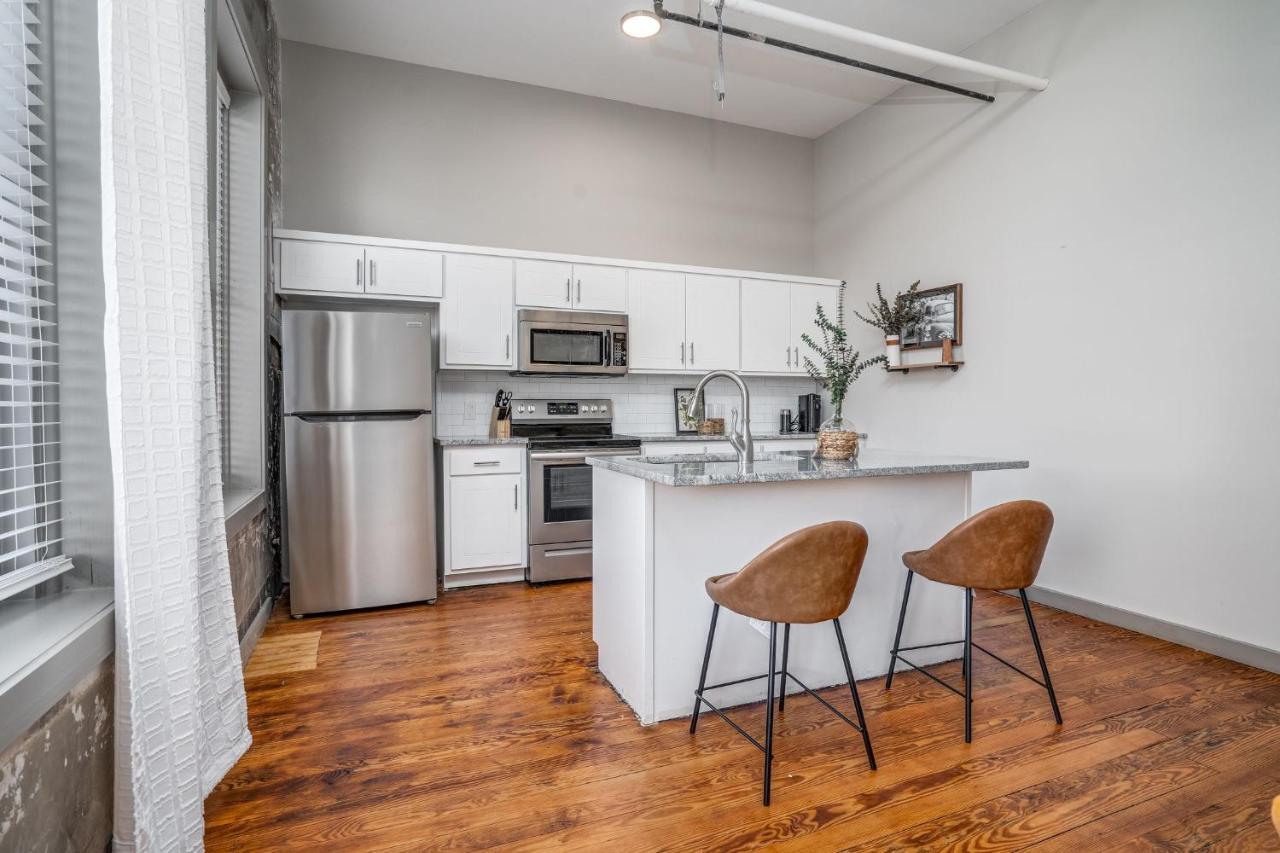 The Davis Lofts At Main Street - Unit 2B Apartamento Rocky Mount Exterior foto